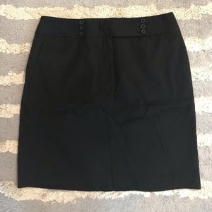 Ann Taylor LOFT Black Skirt Size 6